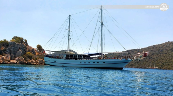 Charter settimanale di lusso lungo il Golfo di Gokova a Yalikavak, Turchia