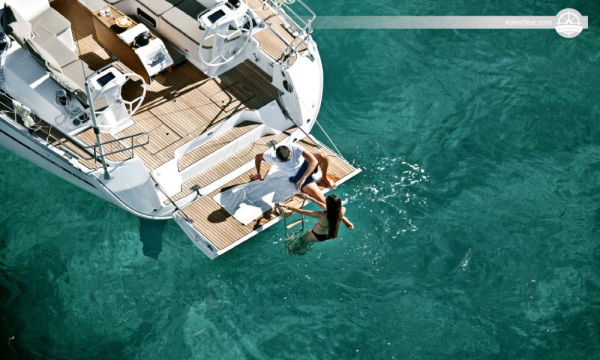 Týdenní pronájem 9místné lodi Bavaria Cruiser 46 Lefkada, Řecko