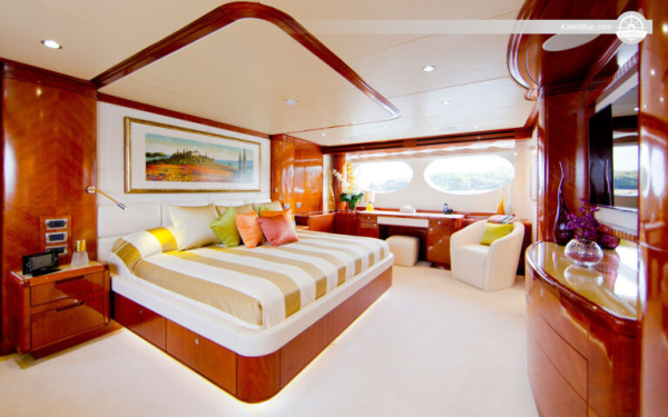 Luxury Yacht 5-Cabins 11 Pax Weekly Charter Antibes, France