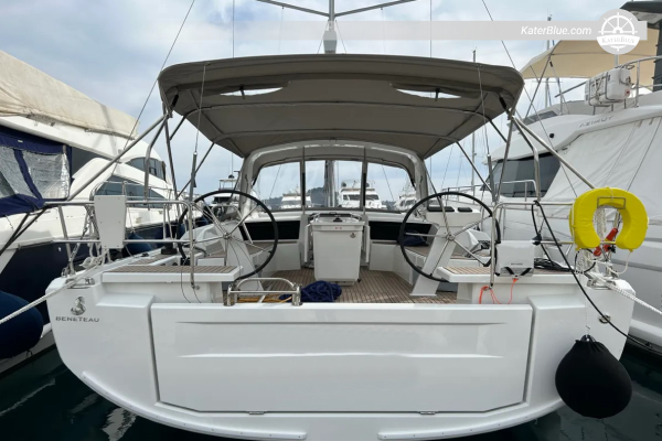 Oceanis 48ft monohull 12-pax sailing yacht weekly charter Gocek Turkey