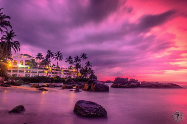 Enjoy cruising around Scenic coastline Mt.Lavinia-Sri Lanka