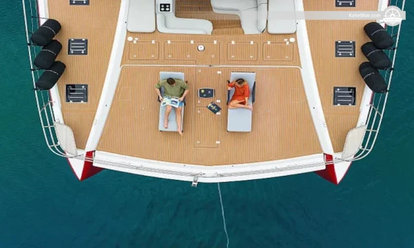 High-end catamaran weekly 8 pax cruise Sukosan Croatia
