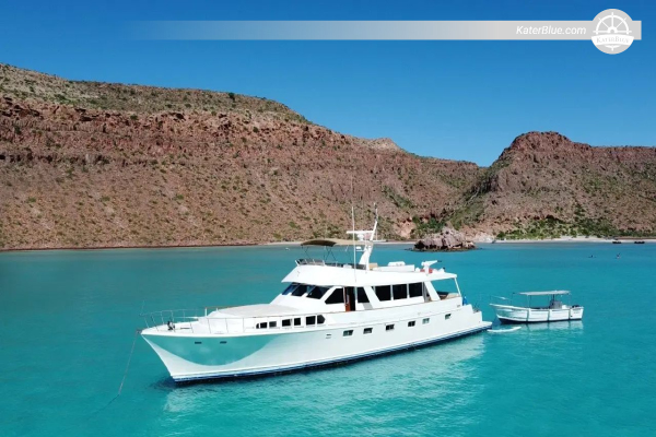 All inclusive yacht charter Isla-Espiritu-Santo Mexico