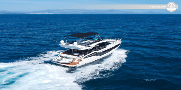 Zaglav Weekly Charter Journey Seget Donji, Croatia